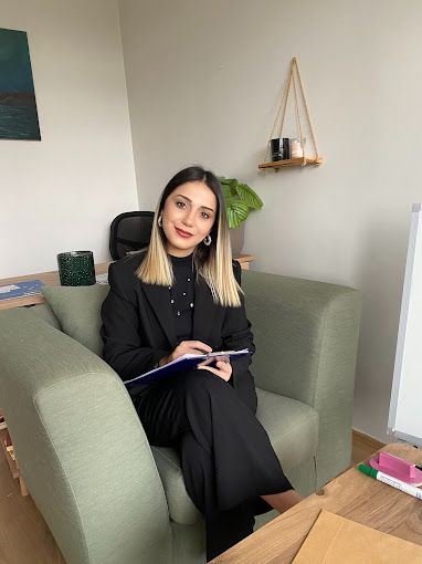 Ahsen Aksüt resim 2