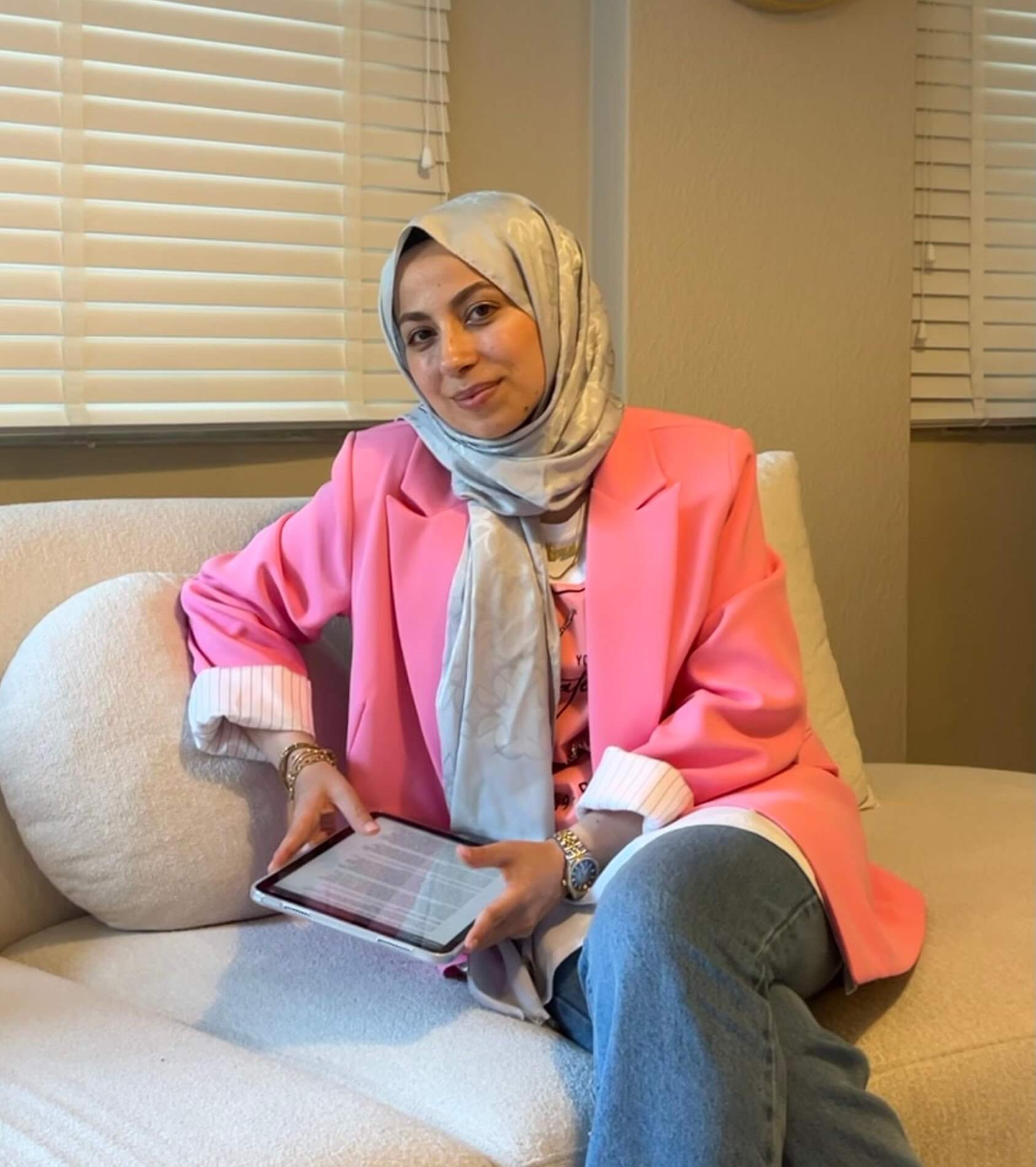 Arzu Ünal Hakkında Bilgi