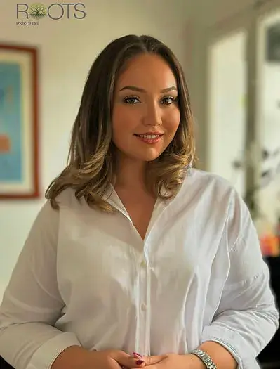 Deniz Gizem Ergin logo