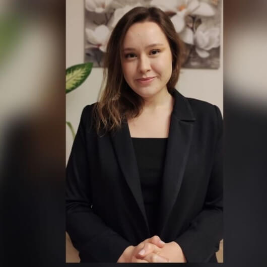 Melek Nur Ünsal  logo