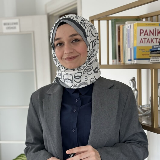  Merve Üstün resim 2