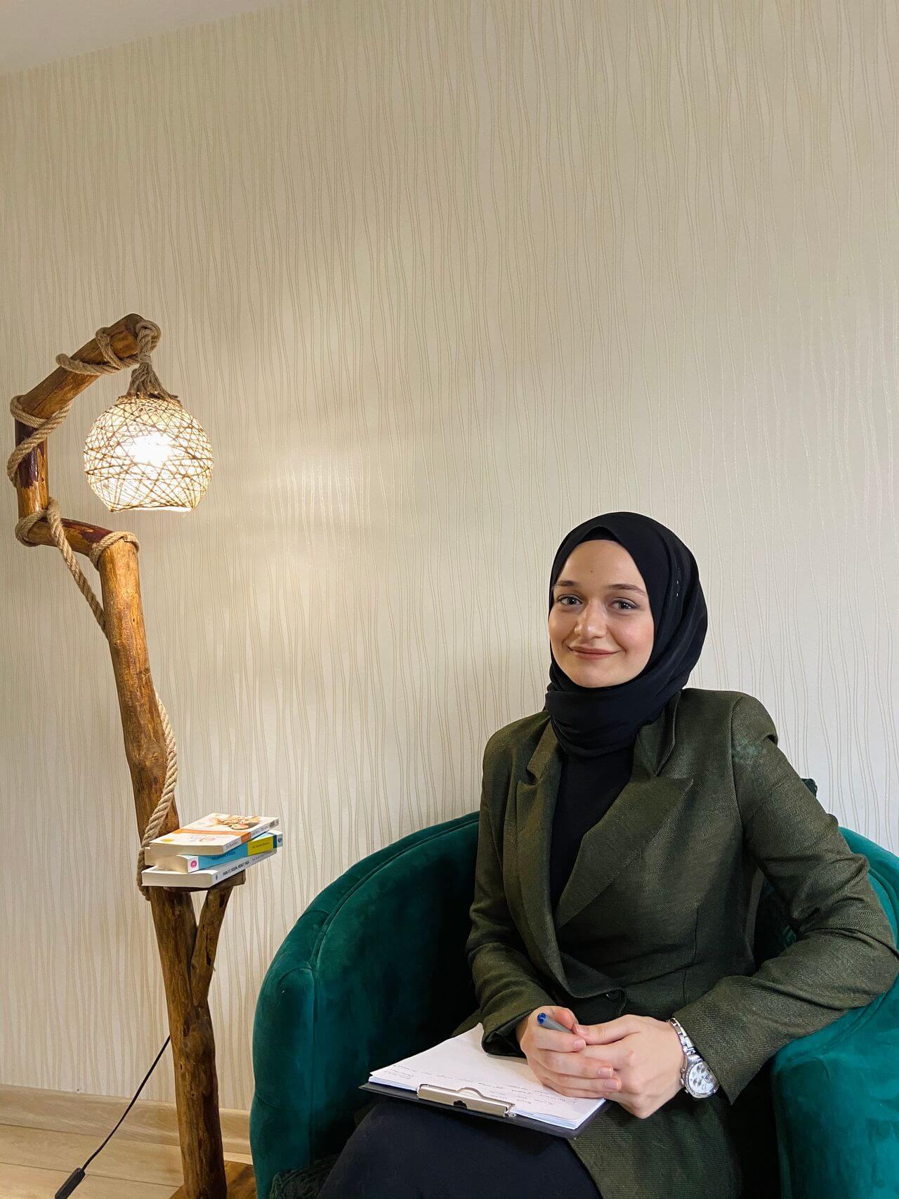  Merve Üstün resim 1