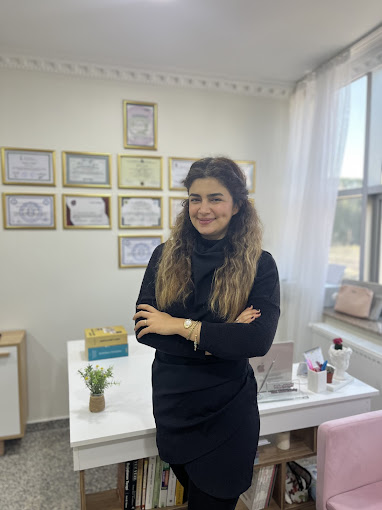 Pelin Aslan Öztürk logo